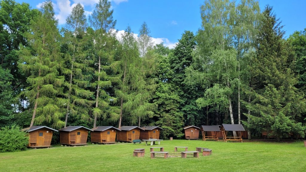 Campinghütten im Schullandheim